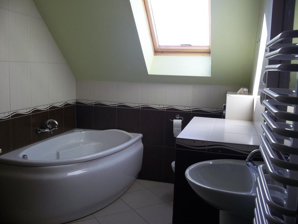 Stelmaszczyka Apartment & Rooms 亚斯塔尔尼亚 客房 照片